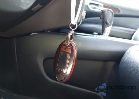 2013 Nissan Pathfinder Platinum from USA, damaged, VIN 5N1AR2MM3DC648550